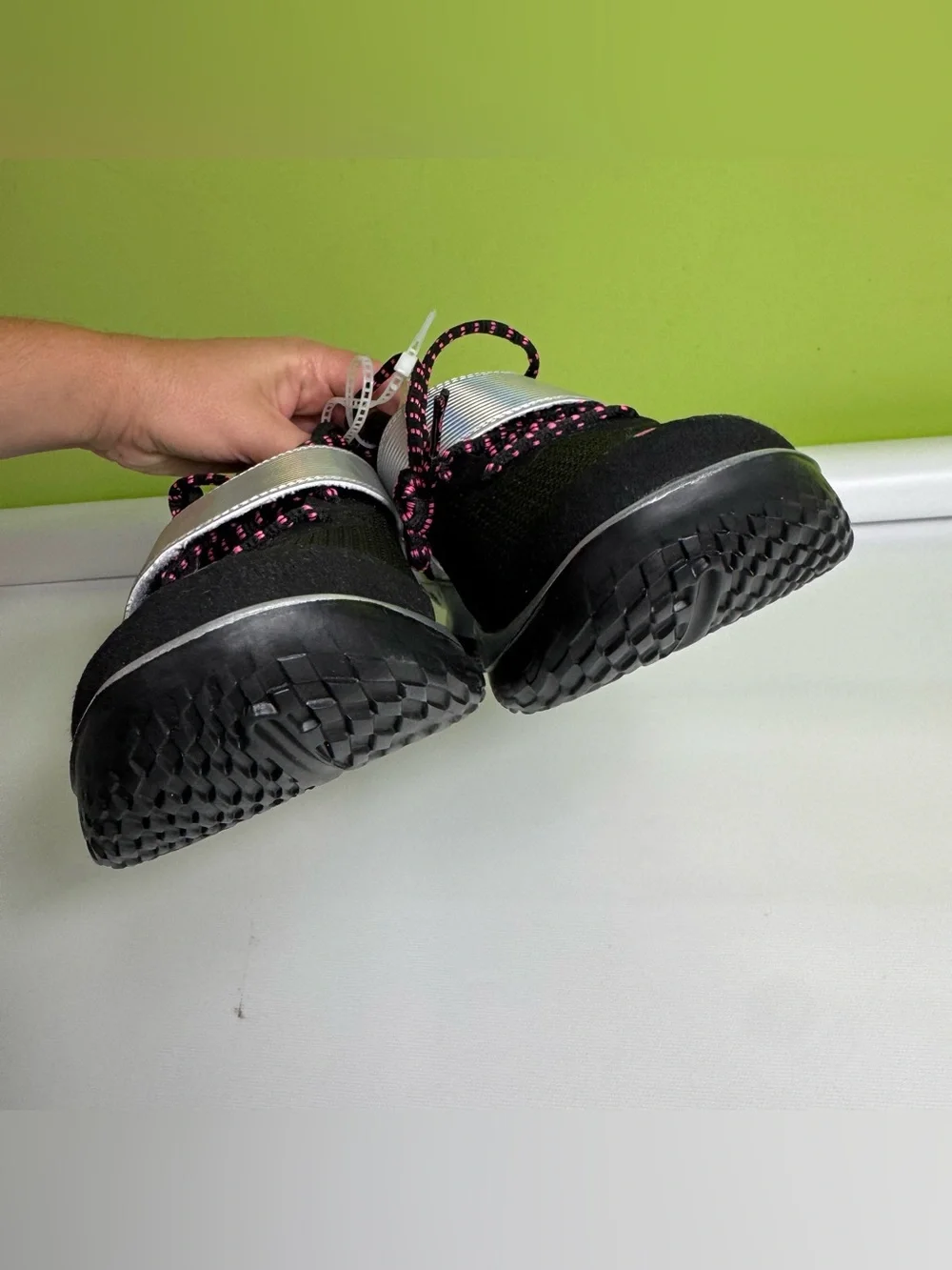 Under Armour Curry Fox 1 Gamer Basketball Shoes Black Silver Pink Size 10.5 new